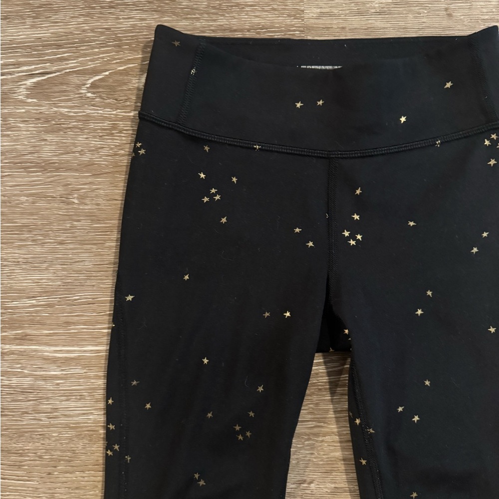Girls athletic leggings